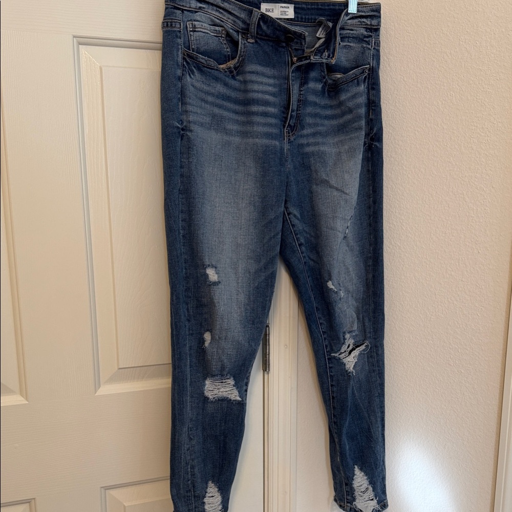 BKE Blue Distressed Cropped Jeans